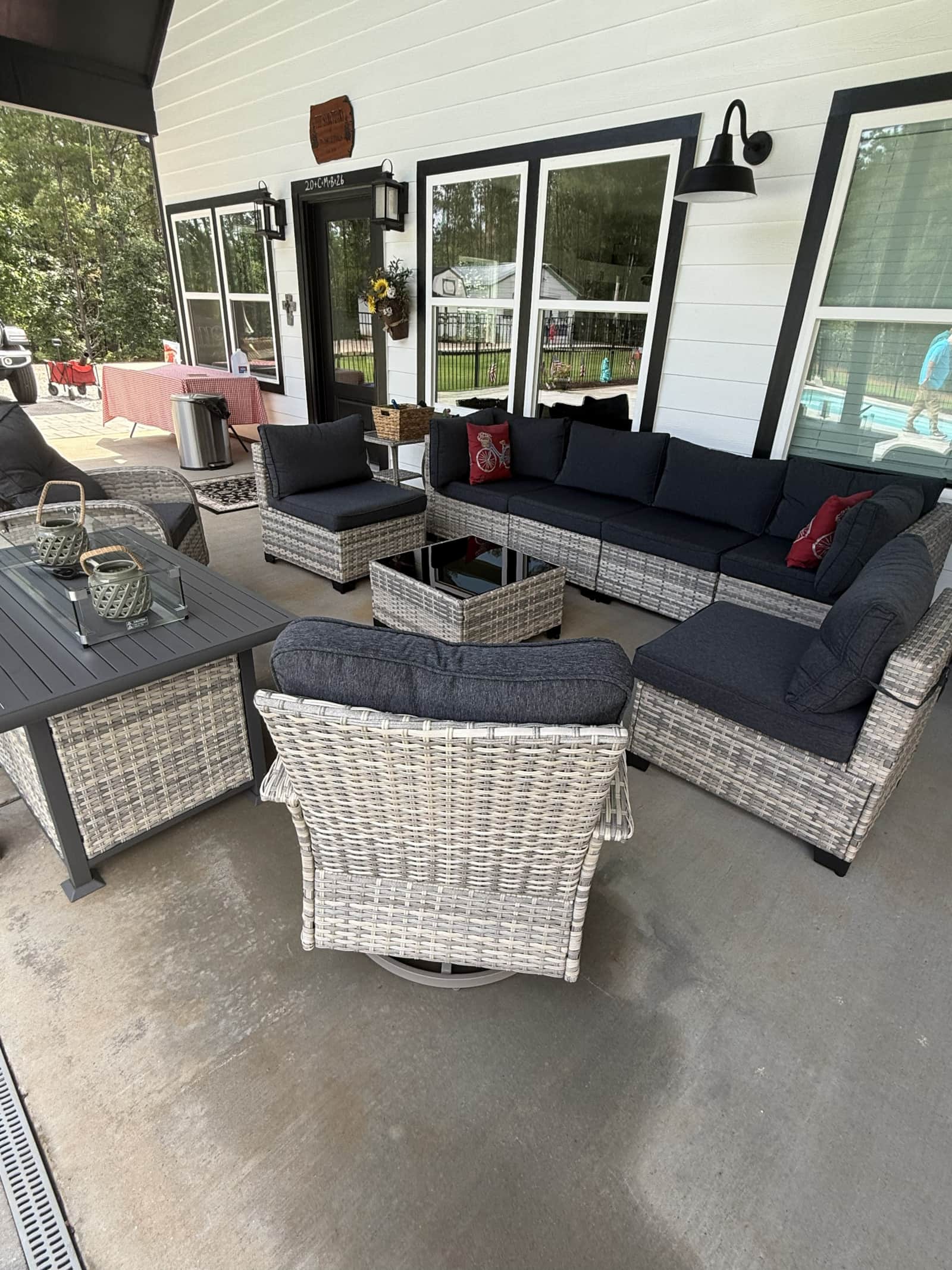 Outdoor lounge seating at Sanctuary 120